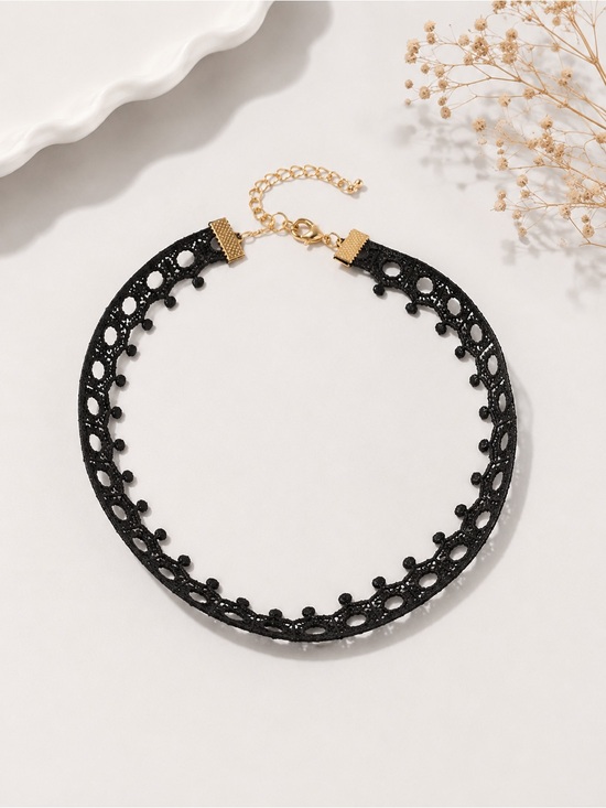 Jewelry - 🖤 Elegant Black Lace Choker Necklace